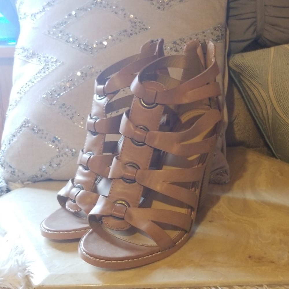 Madison for shoe dazzle